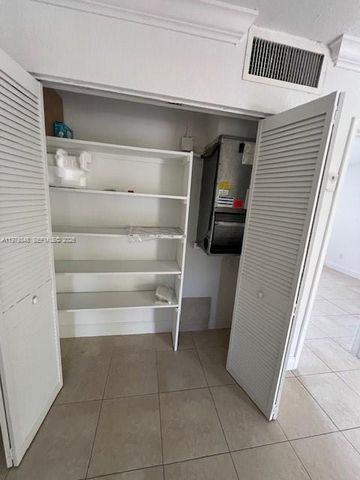 3901 SW 78th Ct 219, Miami, FL 33155