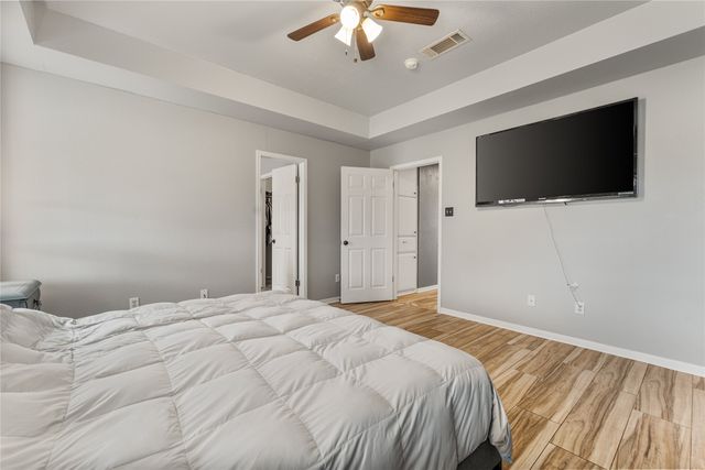 180 Quail Run Drive, Woodway, TX 76712