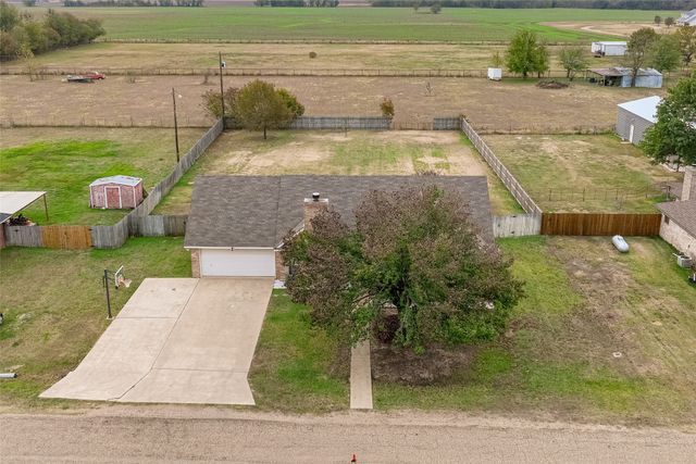 180 Quail Run Drive, Woodway, TX 76712