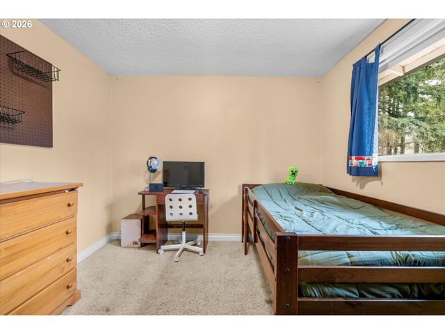 16067 S MAPLELANE Rd, Oregon City, OR 97045