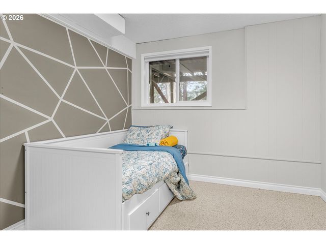 16067 S MAPLELANE Rd, Oregon City, OR 97045