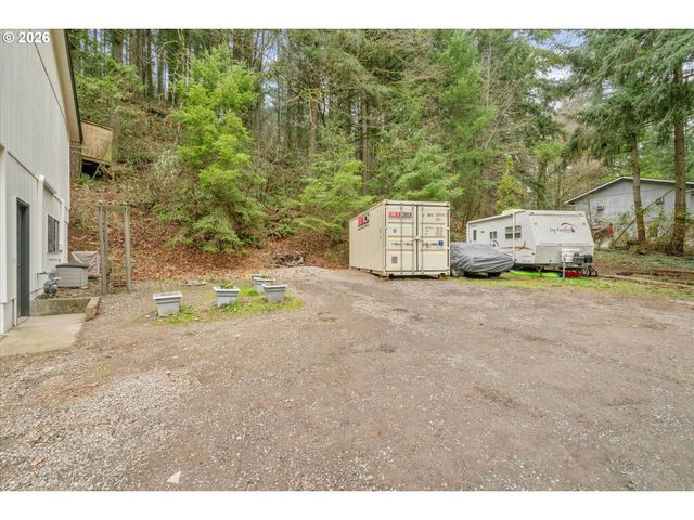 16067 S MAPLELANE Rd, Oregon City, OR 97045