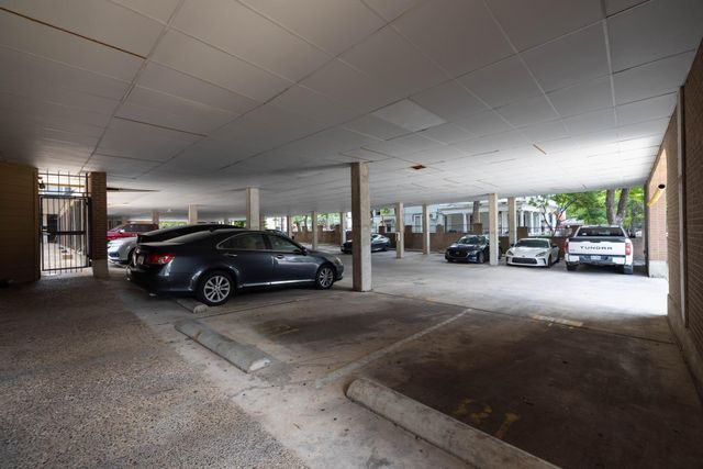 2802 Nueces ST 201, Austin, TX 78705