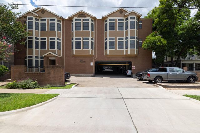 2802 Nueces ST 201, Austin, TX 78705