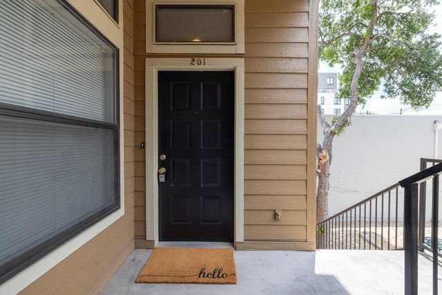 2802 Nueces ST 201, Austin, TX 78705