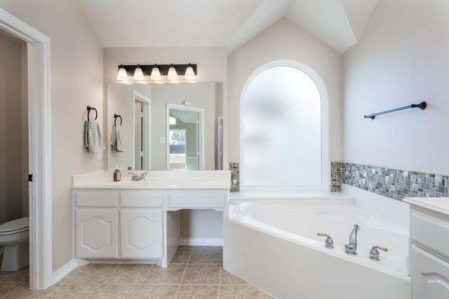 12031 Echo Canyon Drive, Tomball, TX 77377