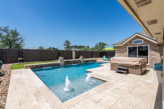 12031 Echo Canyon Drive, Tomball, TX 77377