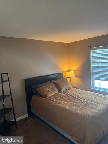 8302 BLACK HARRIER LN, Severn, MD 21144