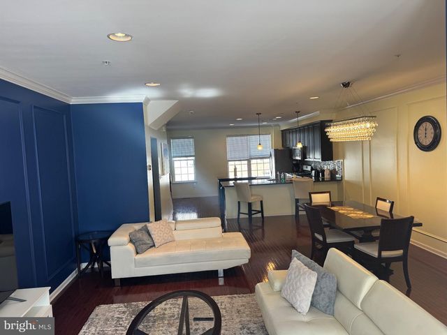 8302 BLACK HARRIER LN, Severn, MD 21144