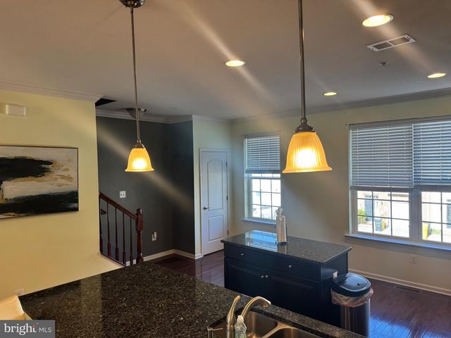 8302 BLACK HARRIER LN, Severn, MD 21144