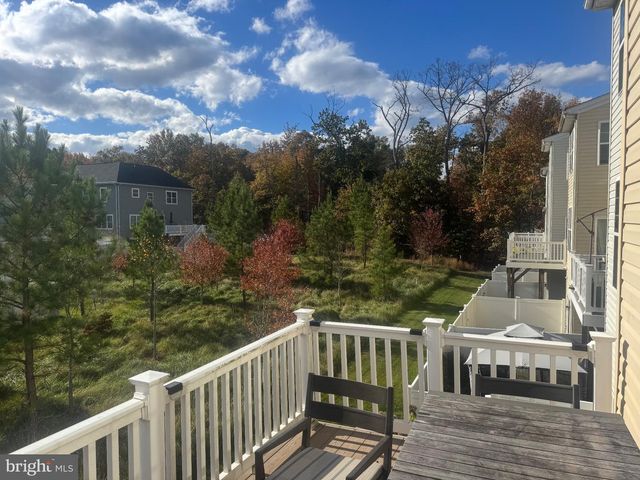 8302 BLACK HARRIER LN, Severn, MD 21144