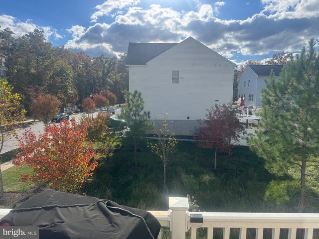 8302 BLACK HARRIER LN, Severn, MD 21144