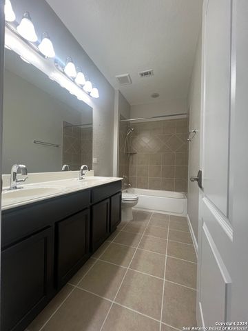 8224 LIMERICK FLS, San Antonio, TX 78253