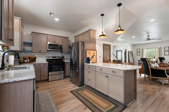 28200 S Highway 125 70, Afton, OK 74331