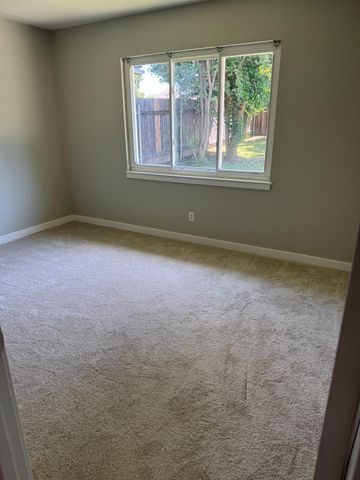 3628 Turner Dr, North Highlands, CA 95660