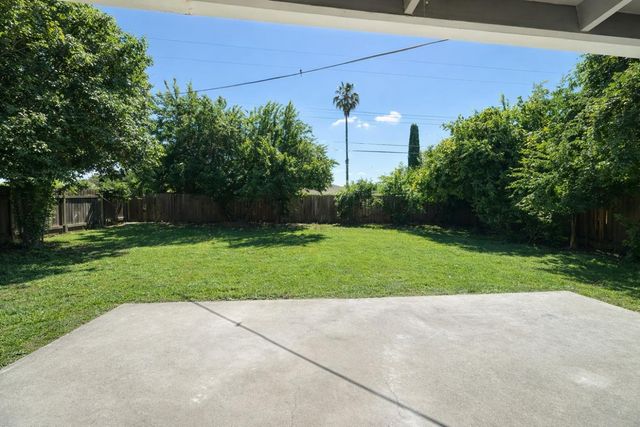3628 Turner Dr, North Highlands, CA 95660