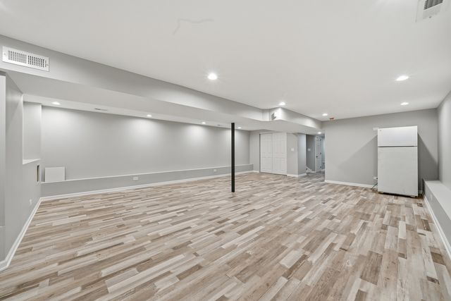 8839 S Colfax Avenue, Chicago, IL 60617