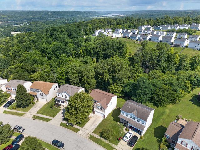 204 Lights Pointe Court, New Richmond, OH 45157