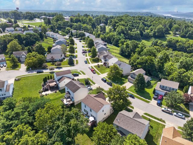 204 Lights Pointe Court, New Richmond, OH 45157