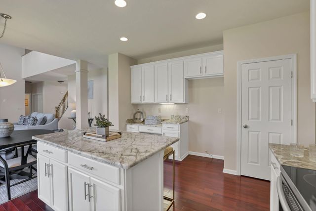 3717 Hickory Field Lane, Powell, OH 43065