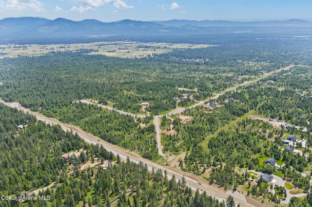 30147 N Archer Rd, Athol, ID 83801