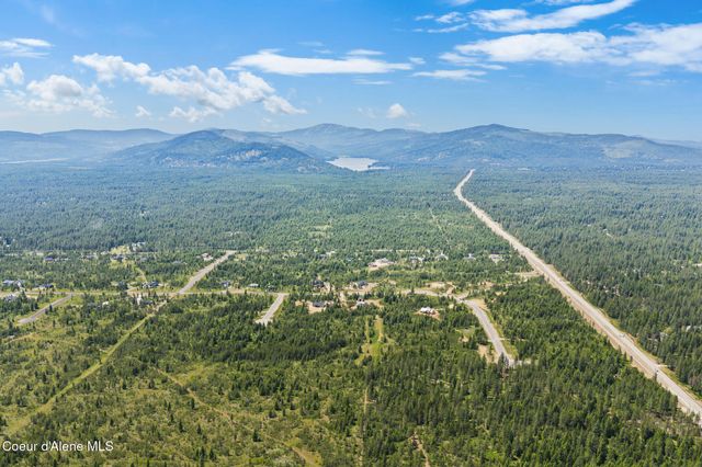 30147 N Archer Rd, Athol, ID 83801