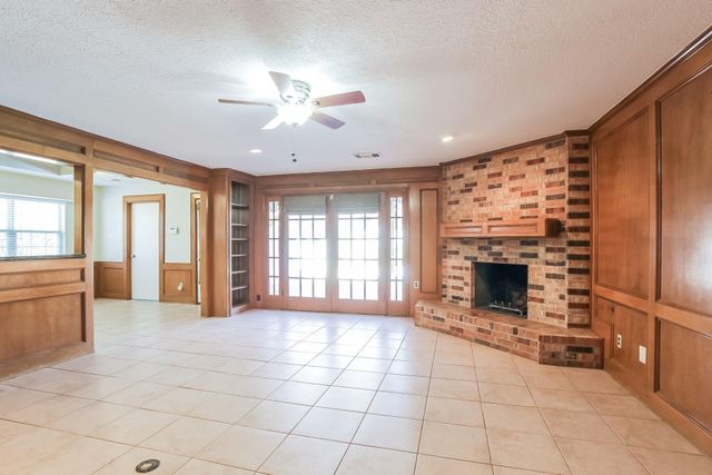 18210 Widcombe Drive, Houston, TX 77084