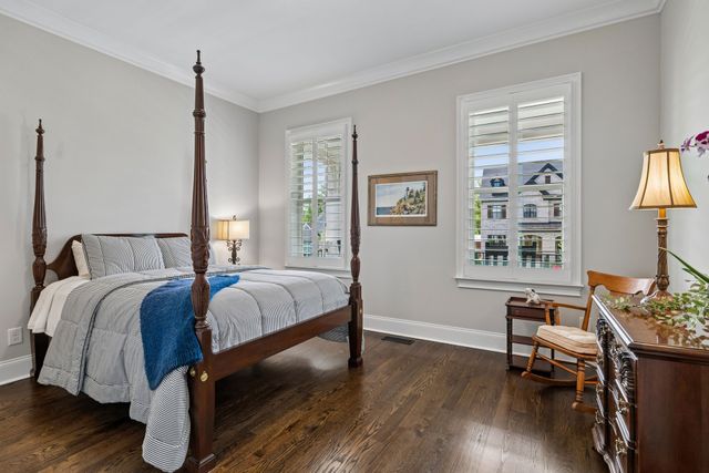 3012 Littlebury Park Dr, Thompsons Station, TN 37179