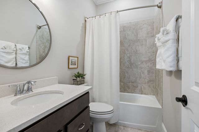 3012 Littlebury Park Dr, Thompsons Station, TN 37179