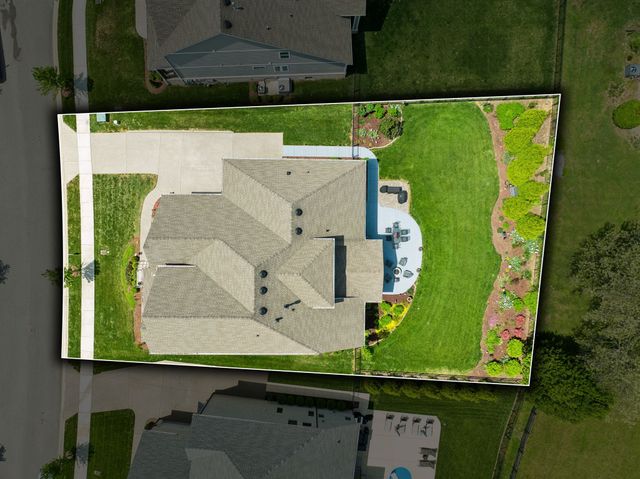 3012 Littlebury Park Dr, Thompsons Station, TN 37179