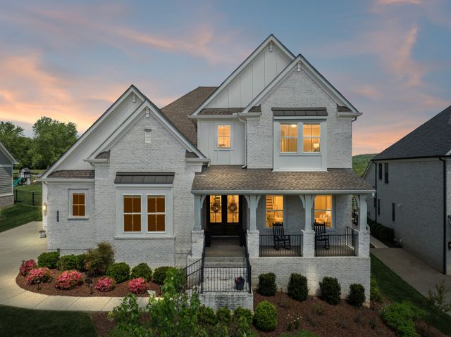 3012 Littlebury Park Dr, Thompsons Station, TN 37179