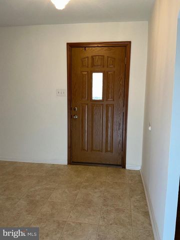 9812 WILDEN LN, Rockville, MD 20854