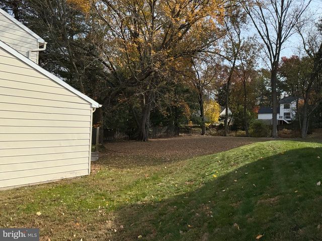 9812 WILDEN LN, Rockville, MD 20854