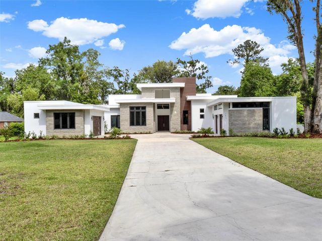 7615 SE 12TH CIRCLE, Ocala, FL 34480