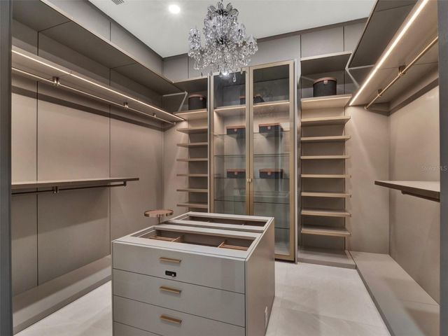 7615 SE 12TH CIRCLE, Ocala, FL 34480