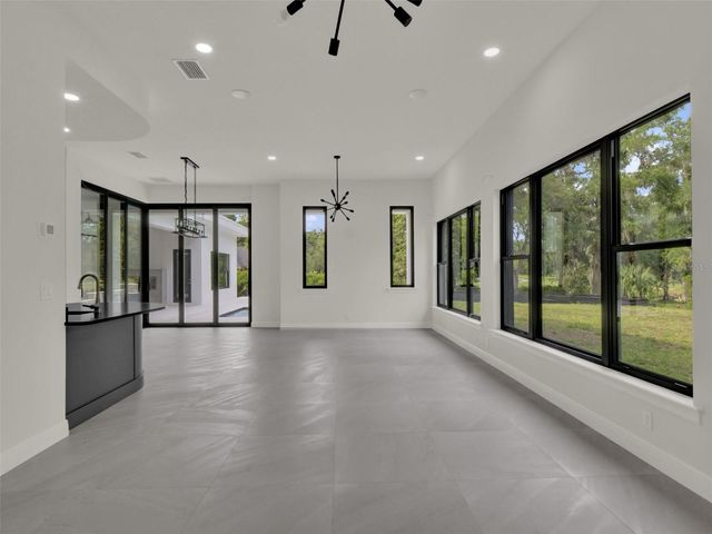 7615 SE 12TH CIRCLE, Ocala, FL 34480