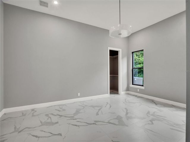 7615 SE 12TH CIRCLE, Ocala, FL 34480