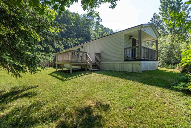402 Daniels Pond Road, Glover, VT 05875