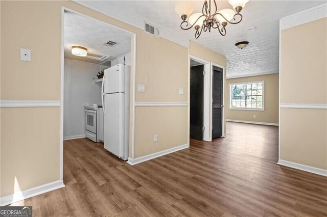 392 Northdale Court, Lawrenceville, GA 30046