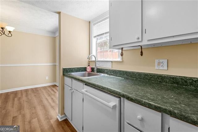 392 Northdale Court, Lawrenceville, GA 30046