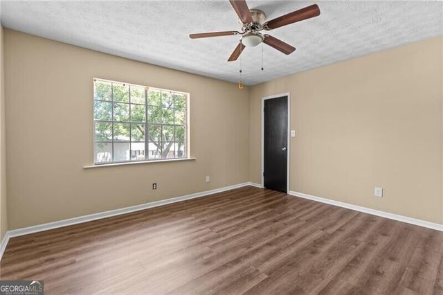 392 Northdale Court, Lawrenceville, GA 30046
