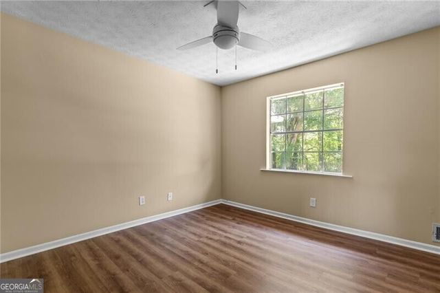 392 Northdale Court, Lawrenceville, GA 30046