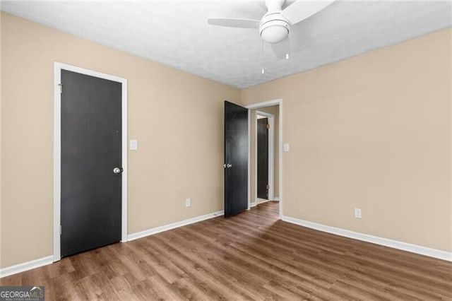 392 Northdale Court, Lawrenceville, GA 30046