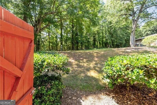 392 Northdale Court, Lawrenceville, GA 30046