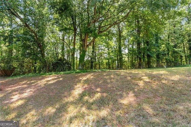 392 Northdale Court, Lawrenceville, GA 30046