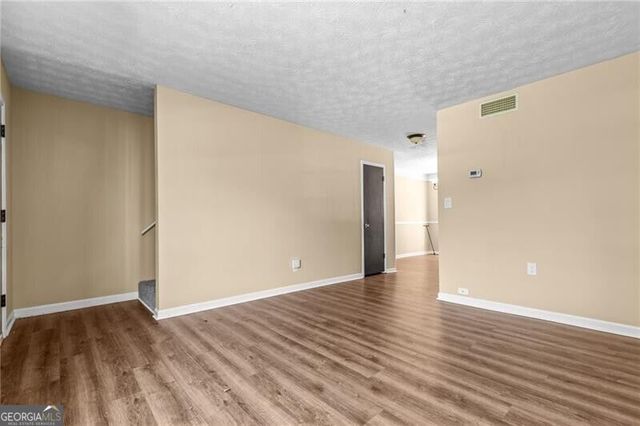 392 Northdale Court, Lawrenceville, GA 30046