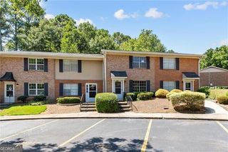 392 Northdale Court, Lawrenceville, GA 30046
