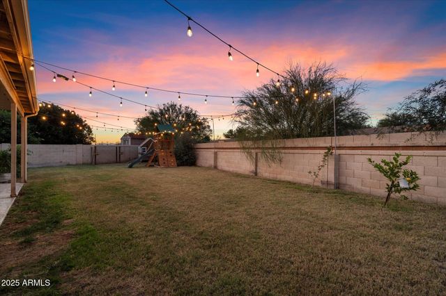 11526 W PALM BROOK Drive, Avondale, AZ 85392