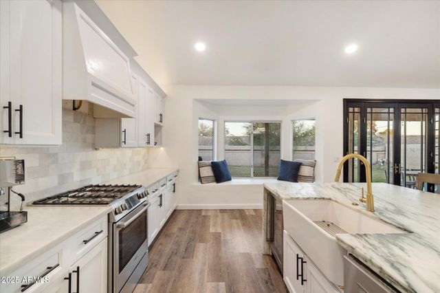 11526 W PALM BROOK Drive, Avondale, AZ 85392