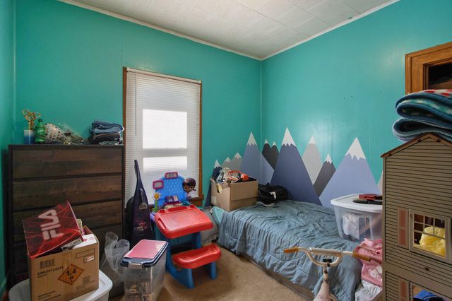 1028 Clinton Avenue, Kalamazoo, MI 49001